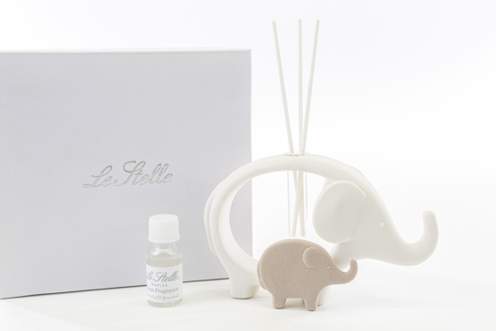 Immagine di PROFUMATORE ELEFANTE PORCELLANA 16x6,5xh.10,5 CM