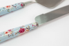 Immagine di SET 2 PEZZI TAGLIA TORTA 28 CM DECORO PINK & ROSE le stelle bombiere