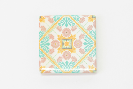 Immagine di SET 24 PEZZI CALAMITA 6X6 DECORO ALOHA