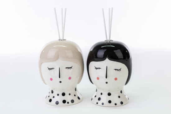 Immagine di PROFUMATORE DONNA PORCELLANA H 13 COLORI ASSORTITI LINEA MR. & MRS