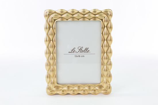 Immagine di PORTAFOTO RESINA ORO 17.5X23 LINEA ONDE ORO