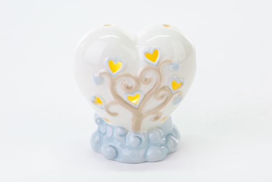 Immagine di CUORE PORCELLANA CON LED COLORE CELESTE H 9