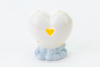 Immagine di CUORE PORCELLANA CON LED COLORE CELESTE H 9