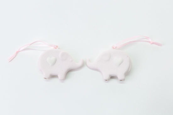 Immagine di ELEFANTE PORCELLANA CONFEZIONE 12 PEZZI COLORE ROSA
